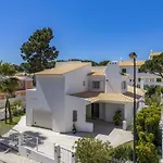 Villa Falesia Blue By *